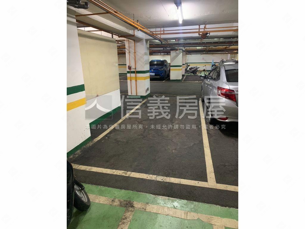 龍騰首席高樓三房平車房屋室內格局與周邊環境