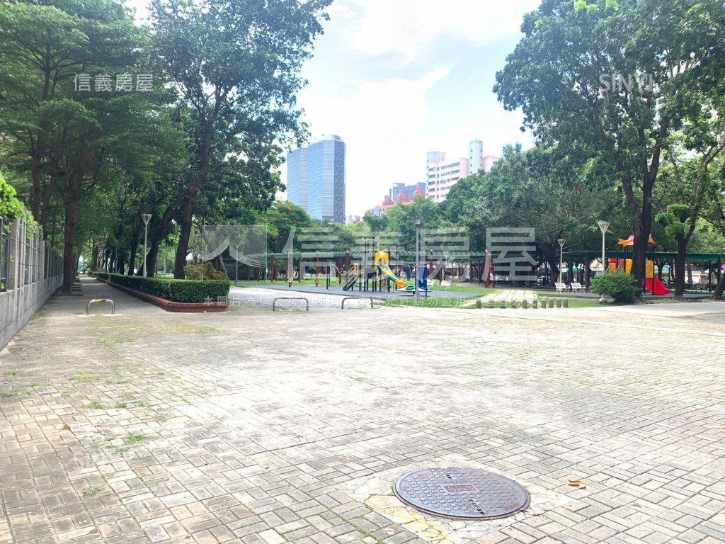 龍騰首席高樓三房平車房屋室內格局與周邊環境