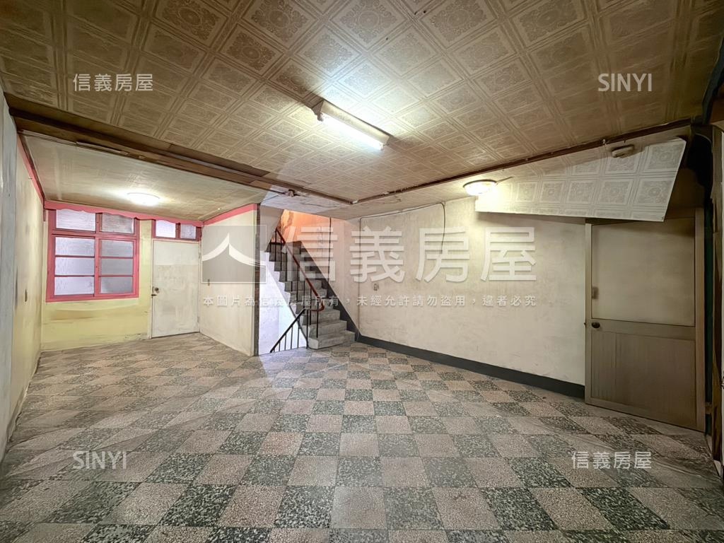 大湳★懷舊低總價透天房屋室內格局與周邊環境