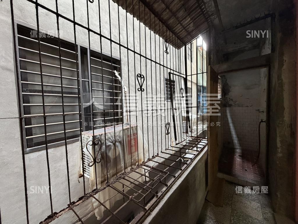 大湳★懷舊低總價透天房屋室內格局與周邊環境