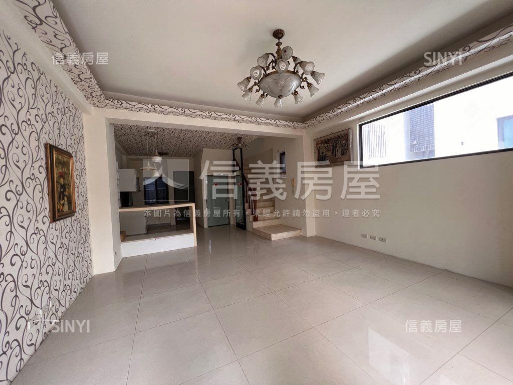 近餐旅學校大地坪店墅房屋室內格局與周邊環境