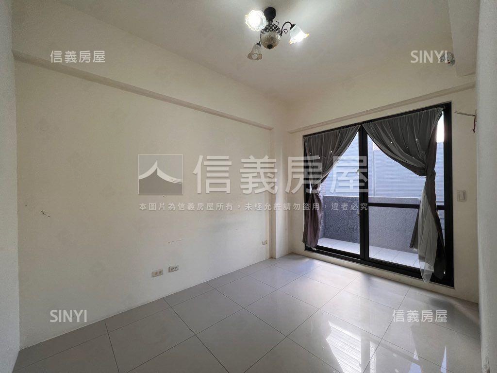 近餐旅學校大地坪店墅房屋室內格局與周邊環境