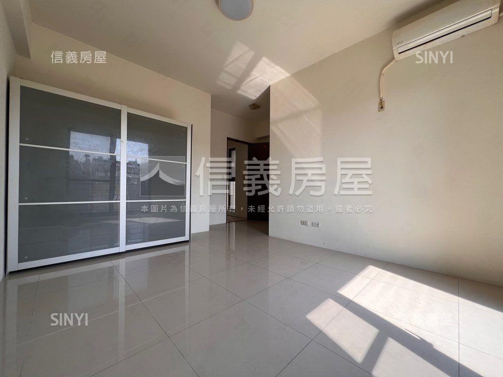 近餐旅學校大地坪店墅房屋室內格局與周邊環境