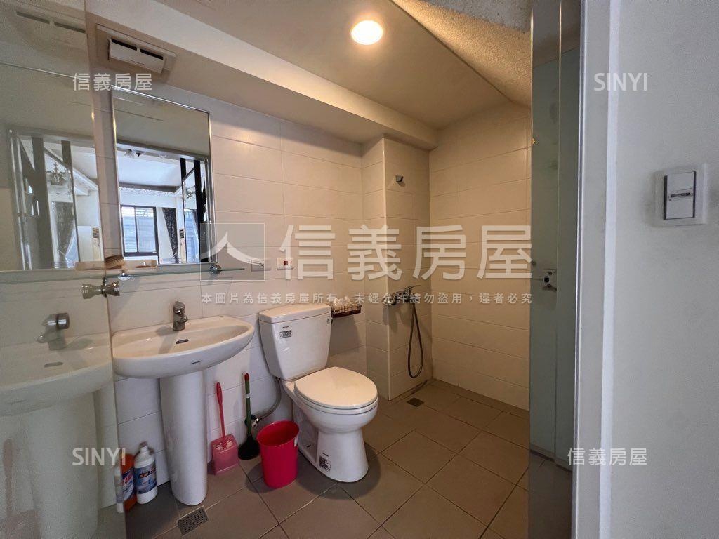 近餐旅學校大地坪店墅房屋室內格局與周邊環境