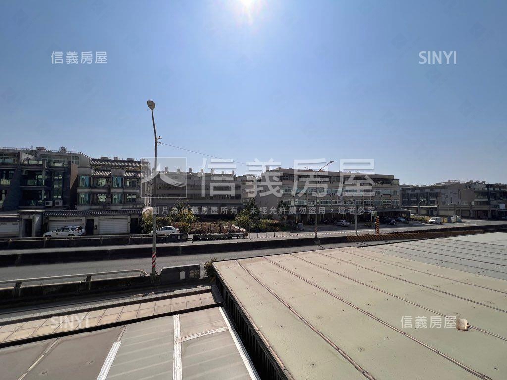 近餐旅學校大地坪店墅房屋室內格局與周邊環境