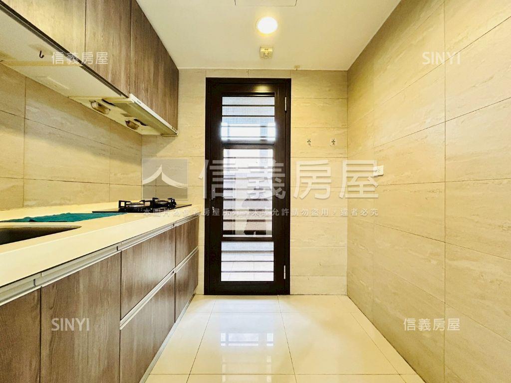 美麗境稀有兩房前後陽台讚房屋室內格局與周邊環境
