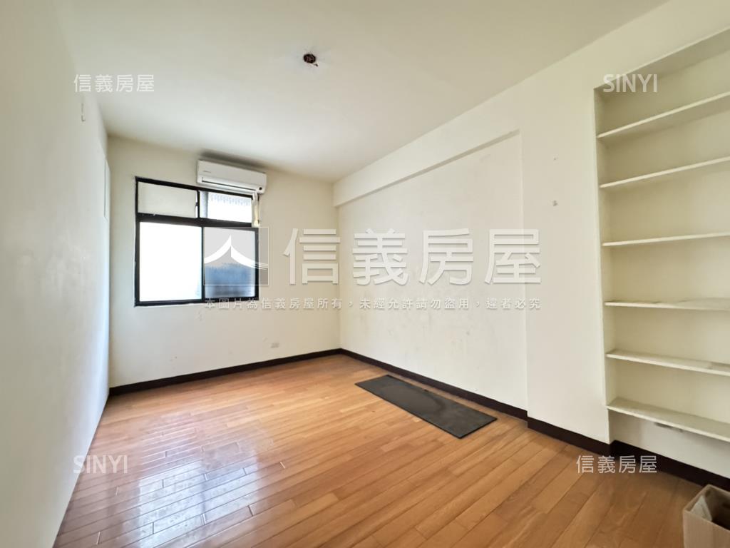 近Ｇ６捷運４房大空間房屋室內格局與周邊環境