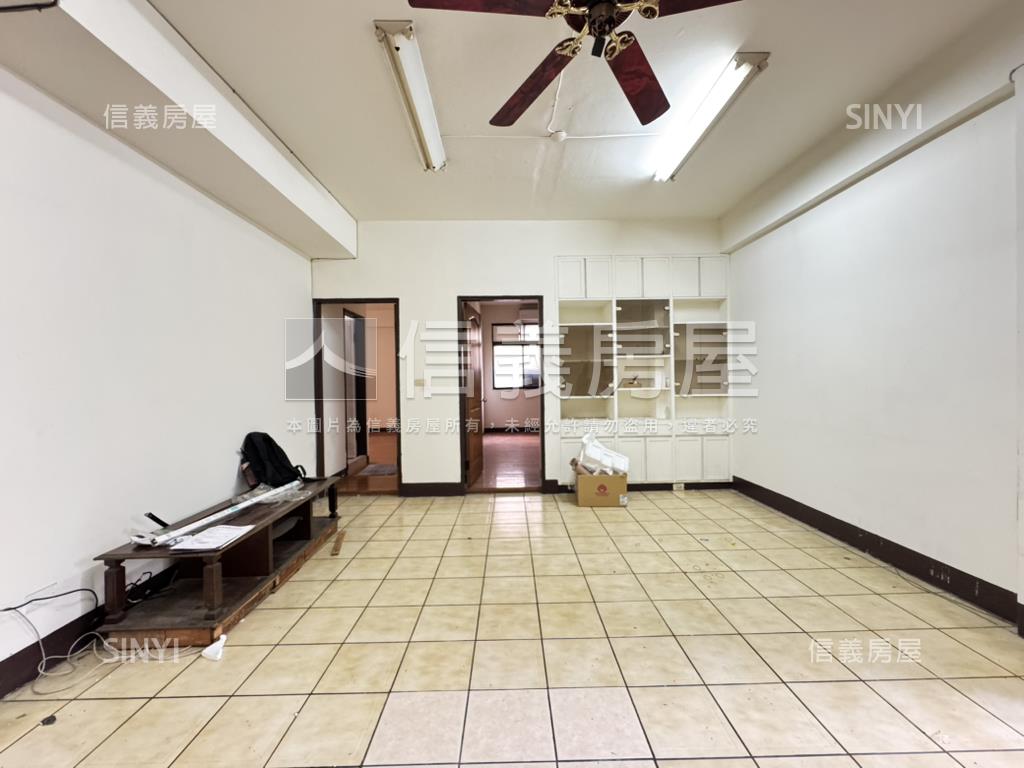 近Ｇ６捷運４房大空間房屋室內格局與周邊環境