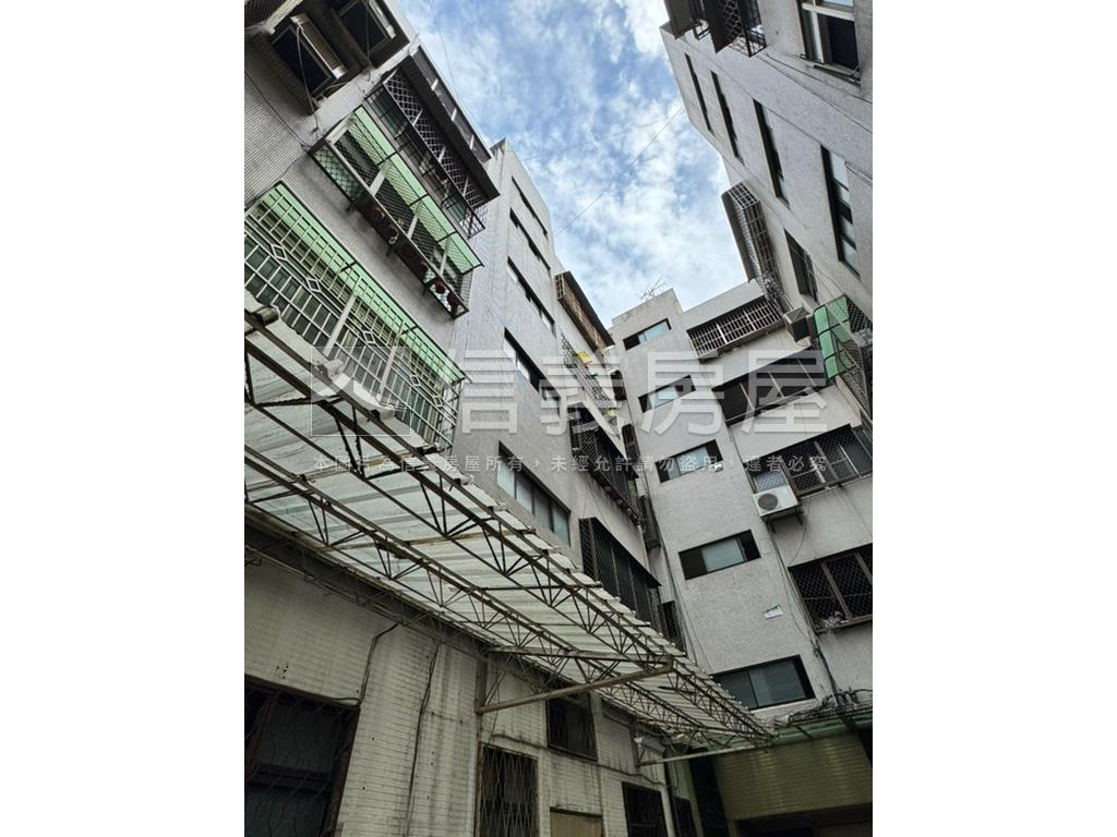 近Ｇ６捷運４房大空間房屋室內格局與周邊環境