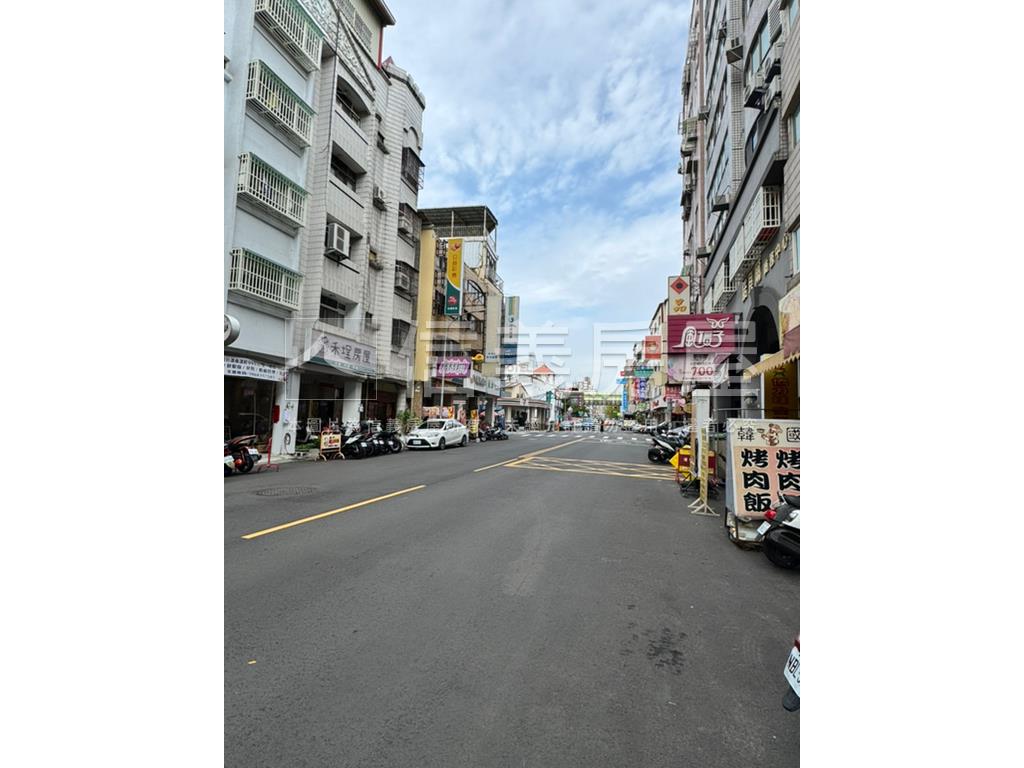 近Ｇ６捷運４房大空間房屋室內格局與周邊環境