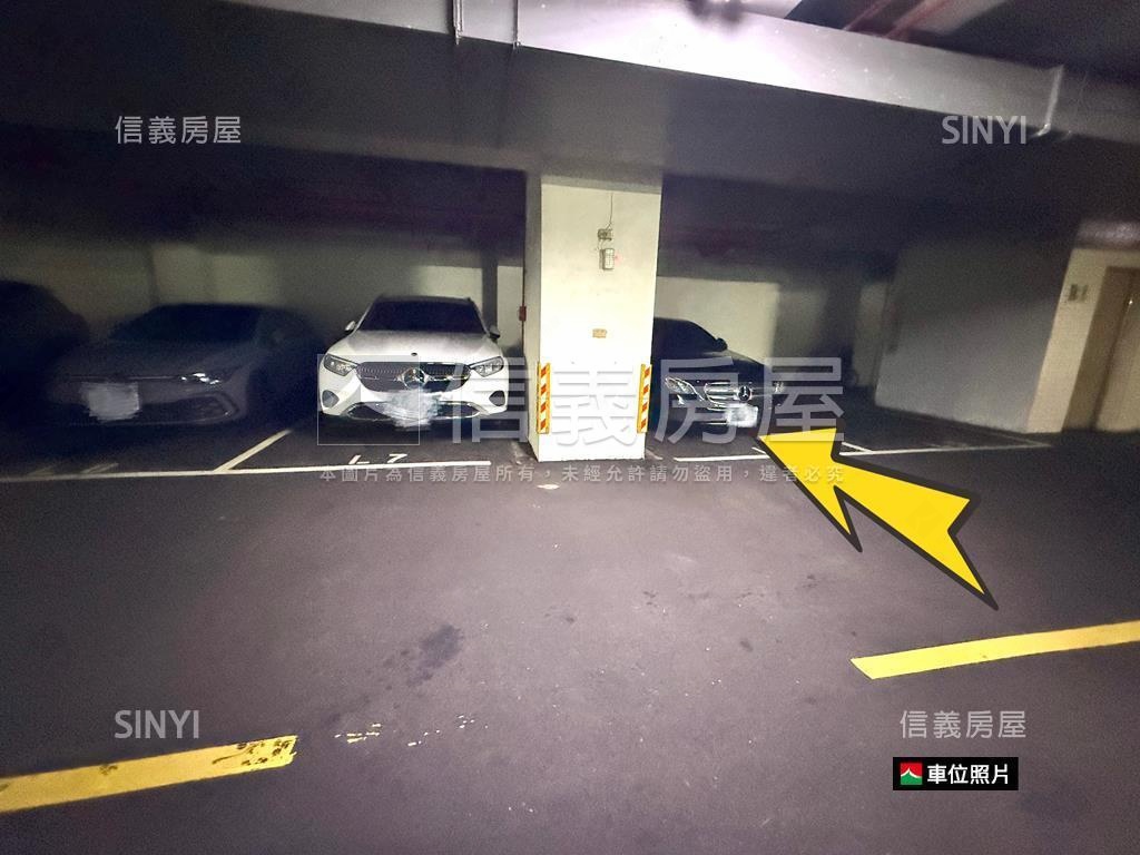 公園大鎮景觀三房車位房屋室內格局與周邊環境