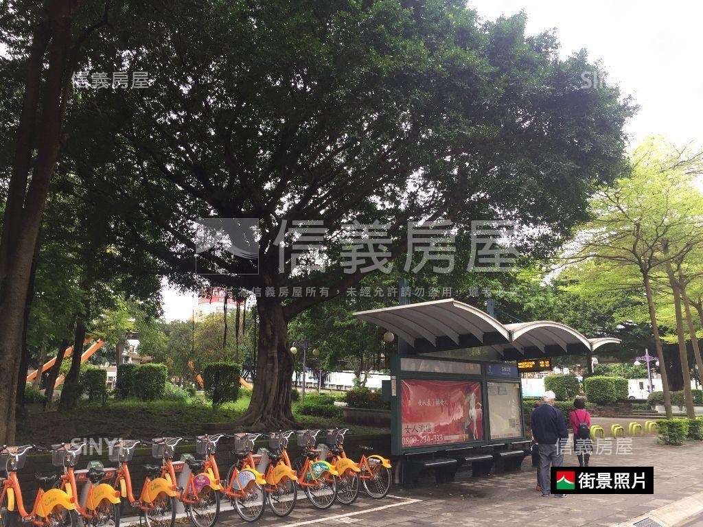 公園大鎮景觀三房車位房屋室內格局與周邊環境