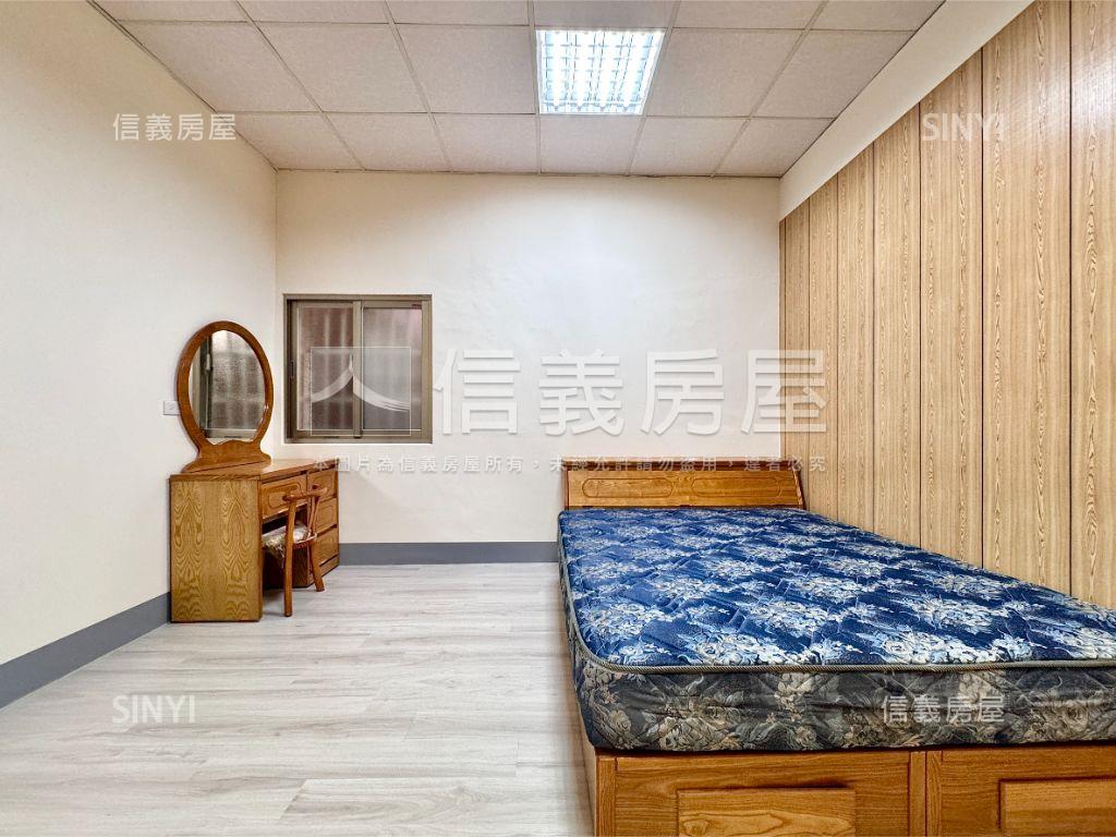 左營翻新美透天房屋室內格局與周邊環境