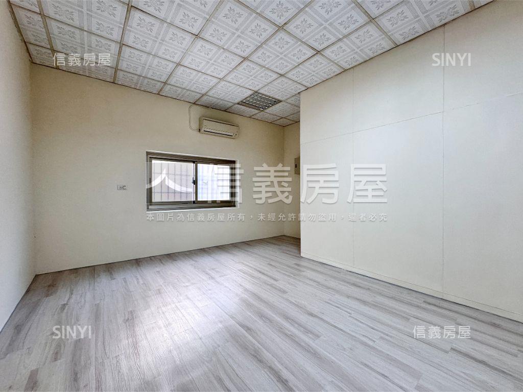 左營翻新美透天房屋室內格局與周邊環境
