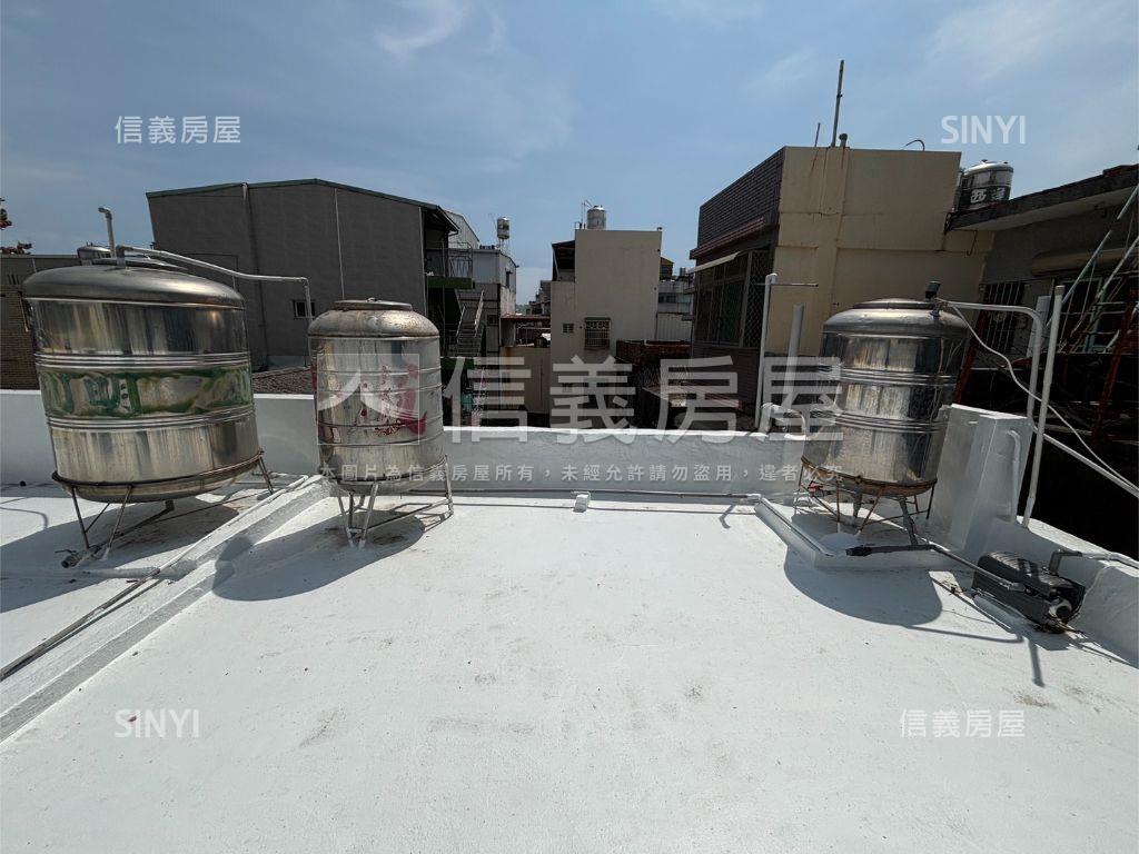 左營翻新美透天房屋室內格局與周邊環境