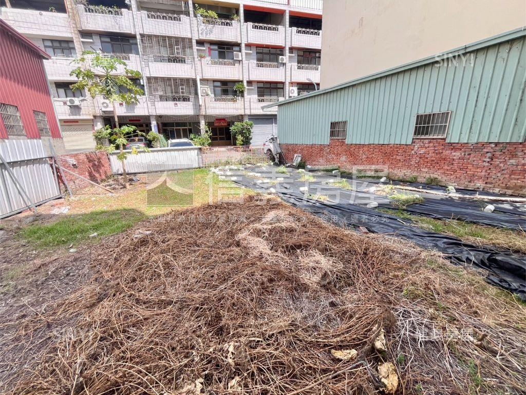 超派＊邊間土地８０坪透天房屋室內格局與周邊環境