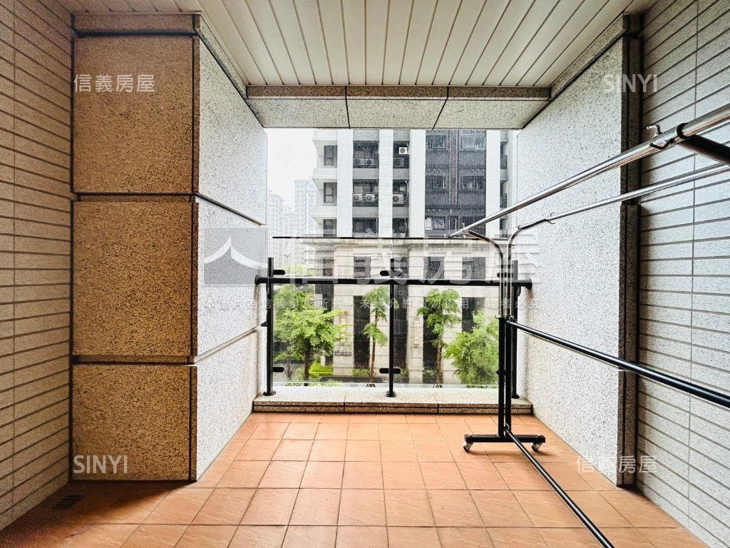 宏盛１期美輪美奐房屋室內格局與周邊環境