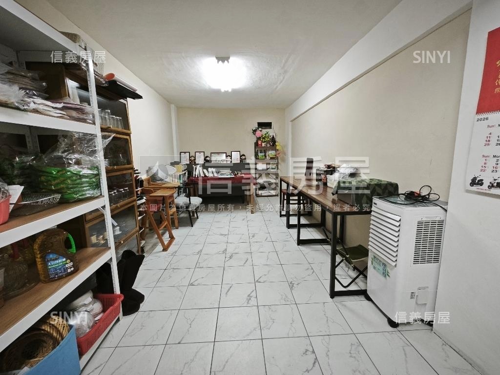 車水馬龍商繁好店房屋室內格局與周邊環境