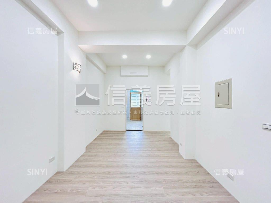 文中路稀有低總價１樓車位房屋室內格局與周邊環境