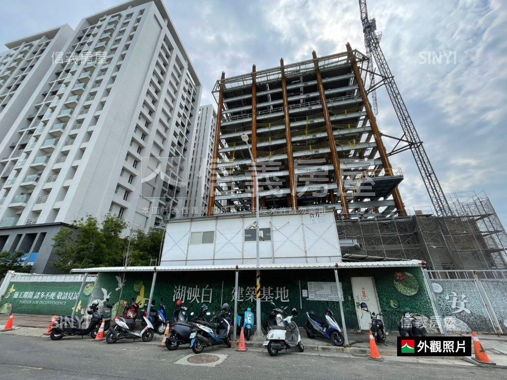 上曜湖映白Ａ７－１２Ｆ房屋室內格局與周邊環境