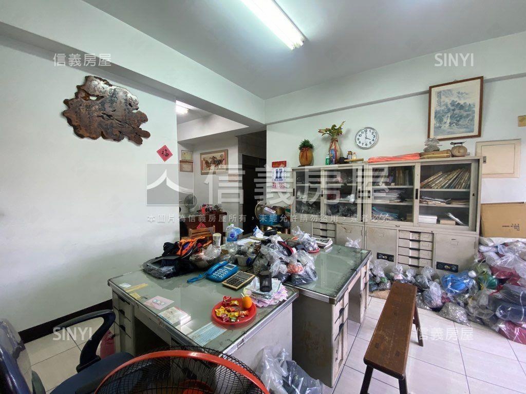 常勝傑座低總價華廈一樓房屋室內格局與周邊環境