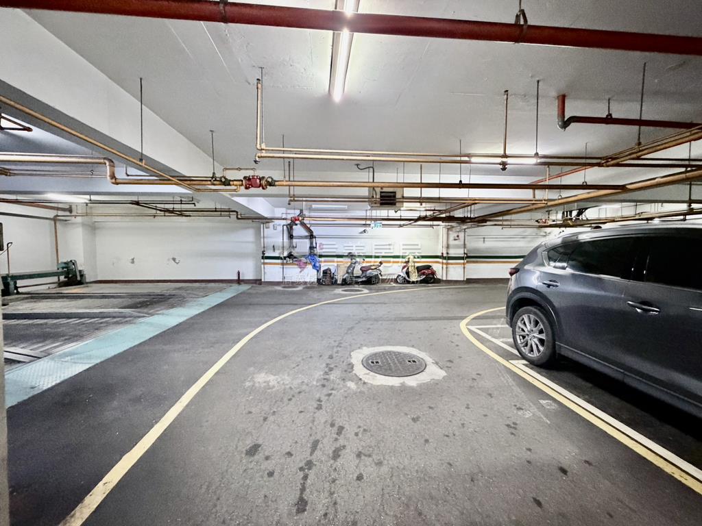 早安國城高樓景觀４房車位房屋室內格局與周邊環境