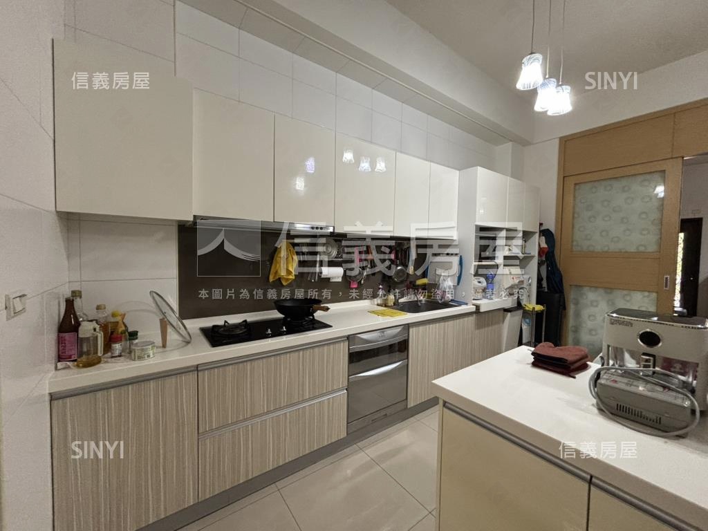 ＬＭ傳統孝親透天房屋室內格局與周邊環境