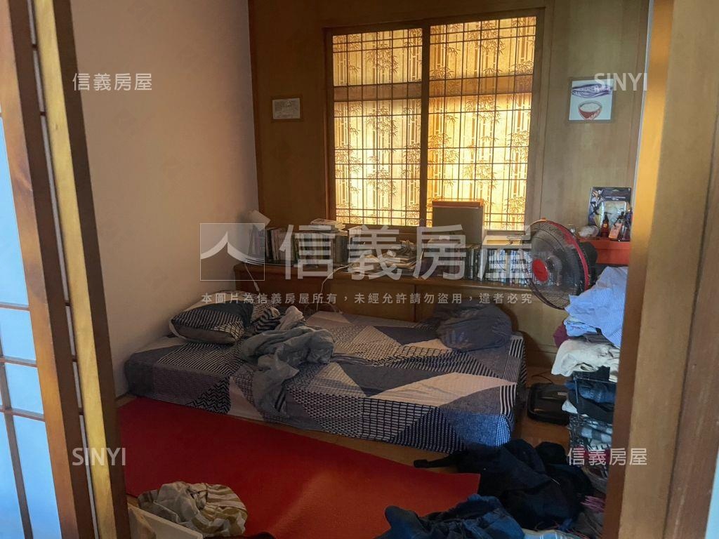 名峰天下綠意珠寶盒房屋室內格局與周邊環境