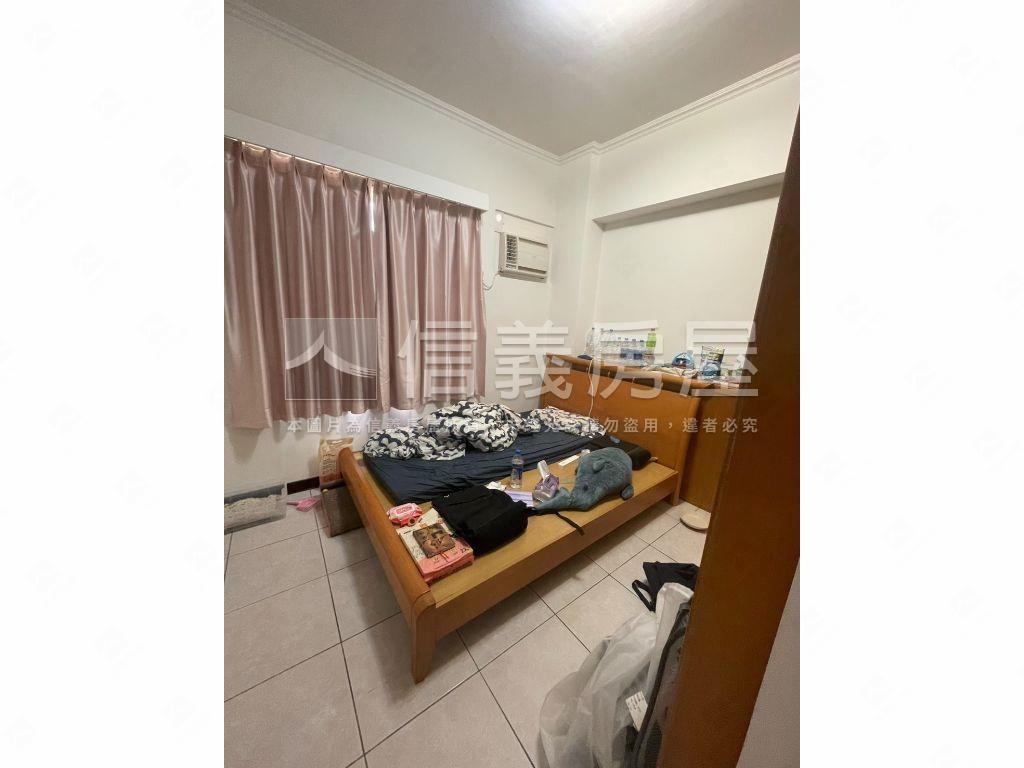 名峰天下綠意珠寶盒房屋室內格局與周邊環境
