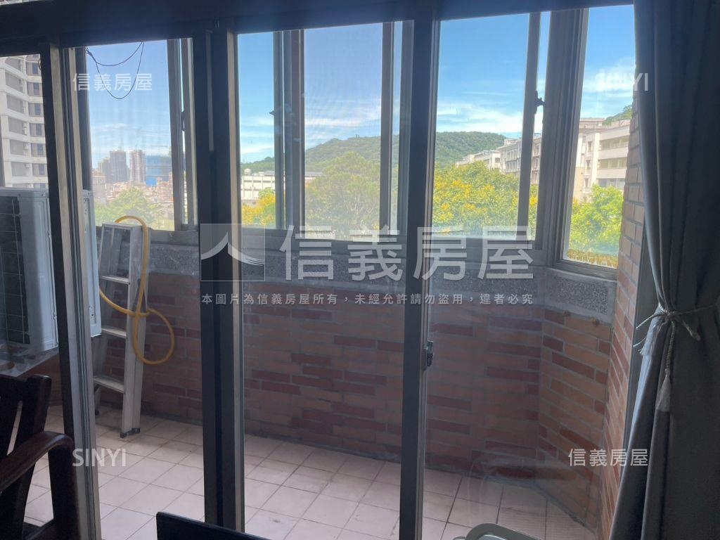 名峰天下綠意珠寶盒房屋室內格局與周邊環境
