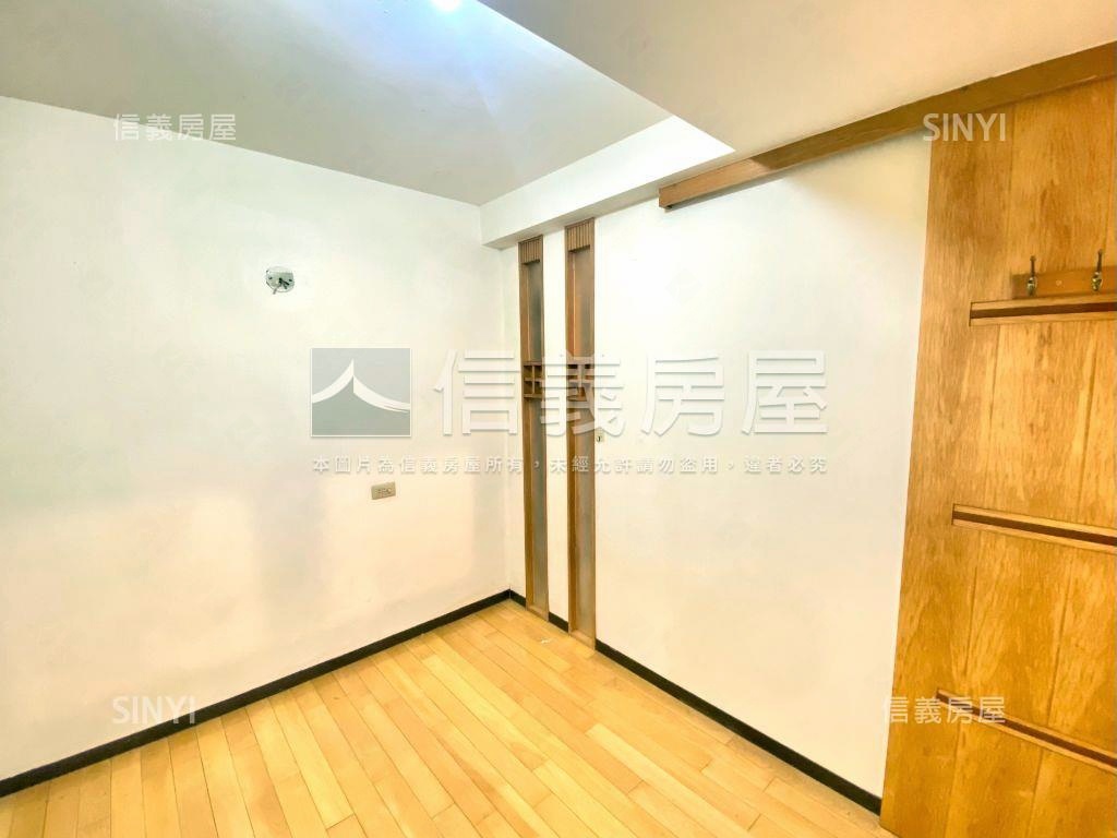 『電梯』薇閣翠宜溫馨美居房屋室內格局與周邊環境