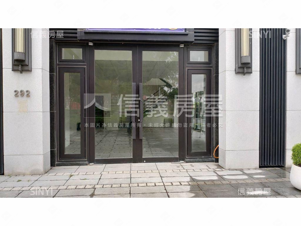 竹風青庭金鑽店面附雙車位房屋室內格局與周邊環境