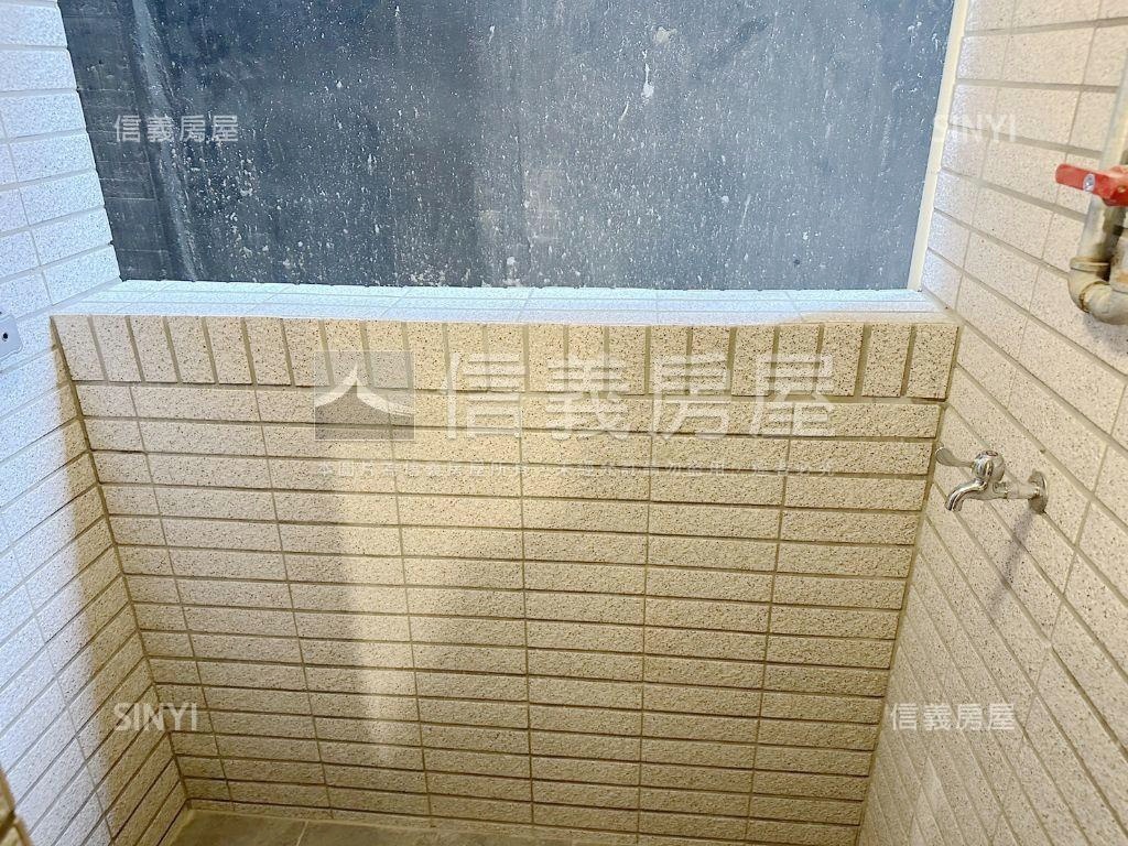 府中捷運一卡皮箱可搬入房屋室內格局與周邊環境