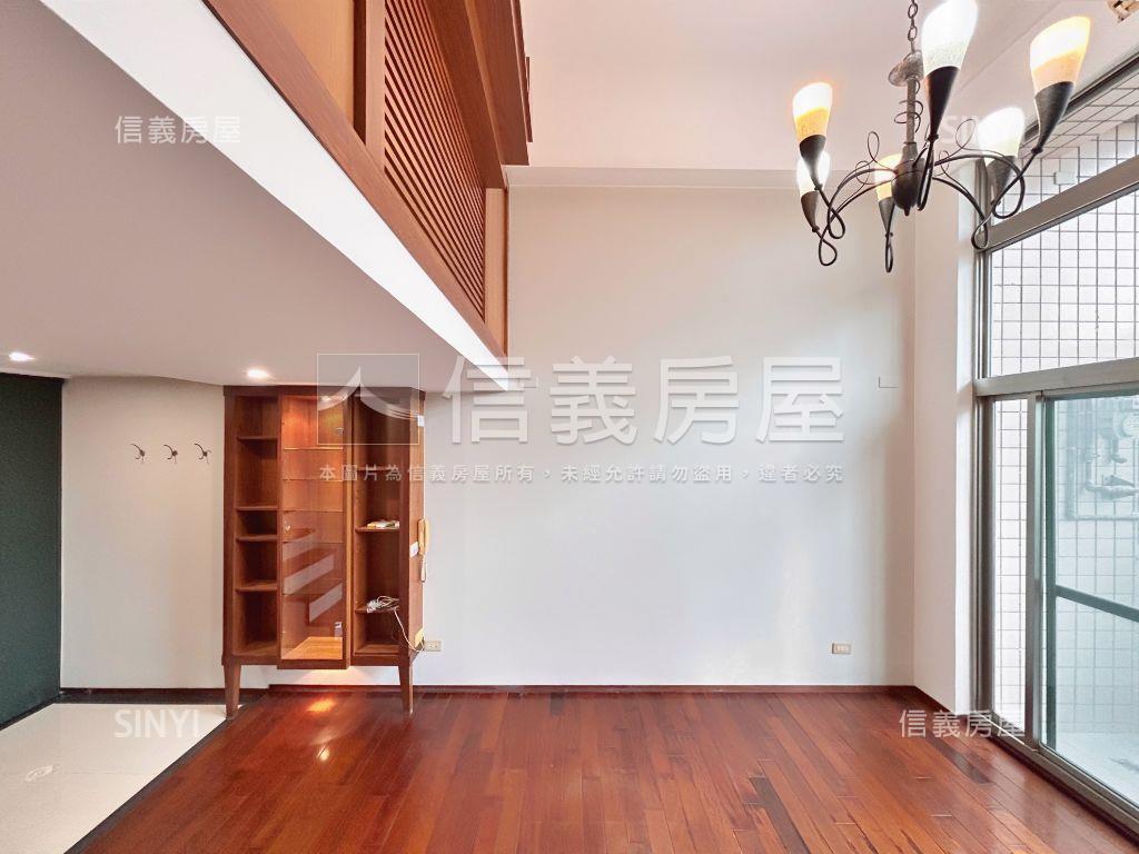 伊吉邦。設計師的家房屋室內格局與周邊環境