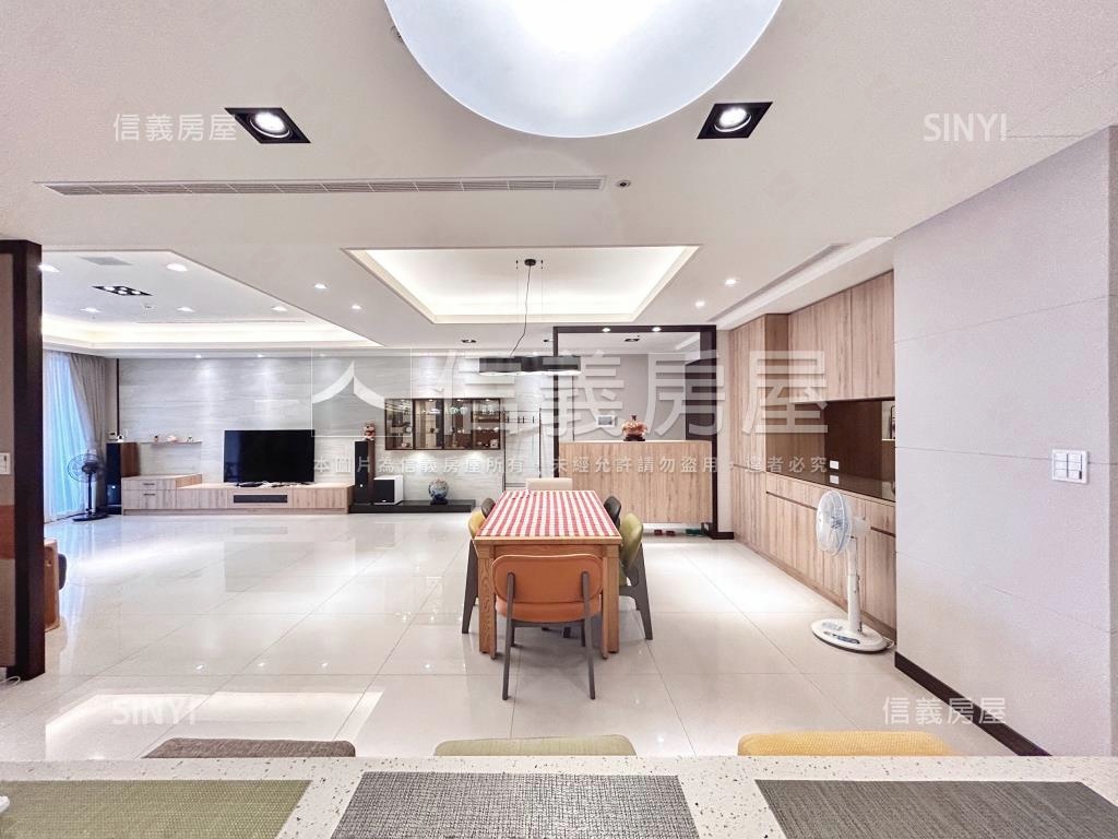 一號院中庭美景裝潢豪邸房屋室內格局與周邊環境