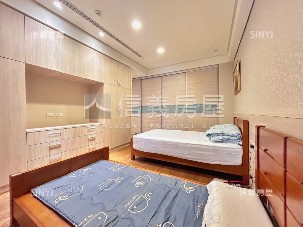 一號院中庭美景裝潢豪邸房屋室內格局與周邊環境