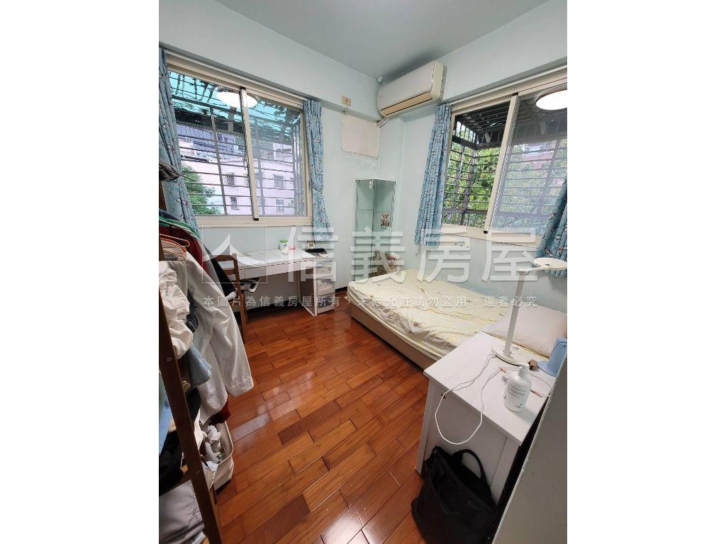 信義區稀有邊間大空間美寓房屋室內格局與周邊環境