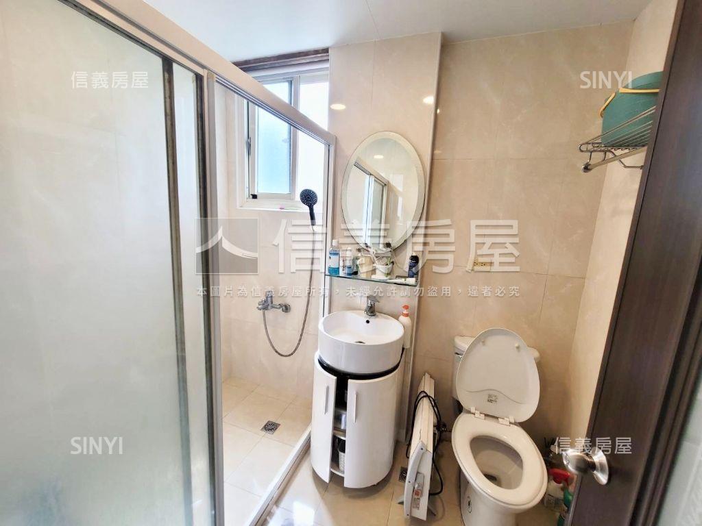 信義區稀有邊間大空間美寓房屋室內格局與周邊環境