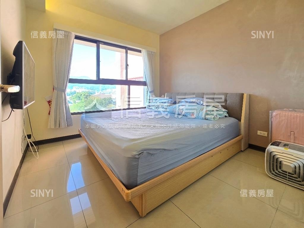 精緻亮麗兩房車位房屋室內格局與周邊環境