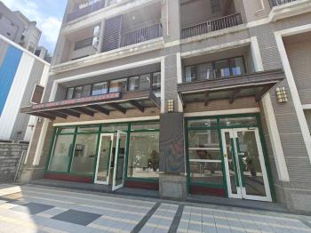 帥！十期大面寬樓店