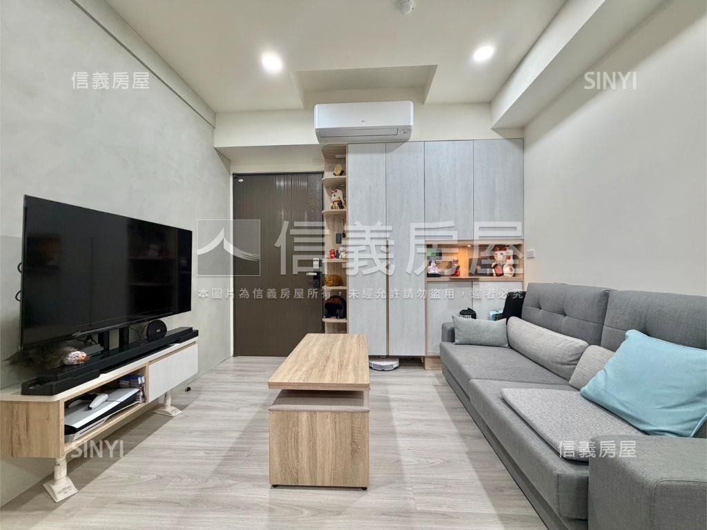 雙鐵共構稀有裝潢視野兩房房屋室內格局與周邊環境