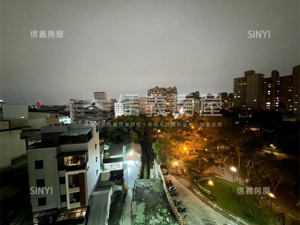 雙鐵共構稀有裝潢視野兩房房屋室內格局與周邊環境