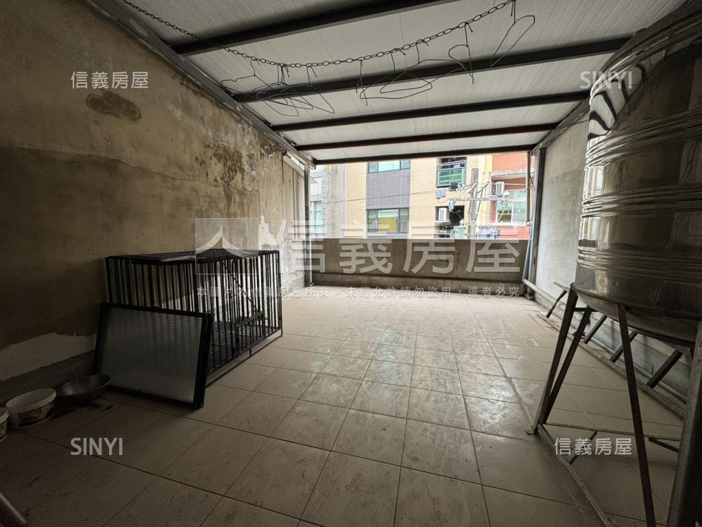 靜心湖龍山科園透天房屋室內格局與周邊環境