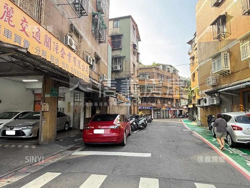 正忠孝東路潛力發財屋房屋室內格局與周邊環境