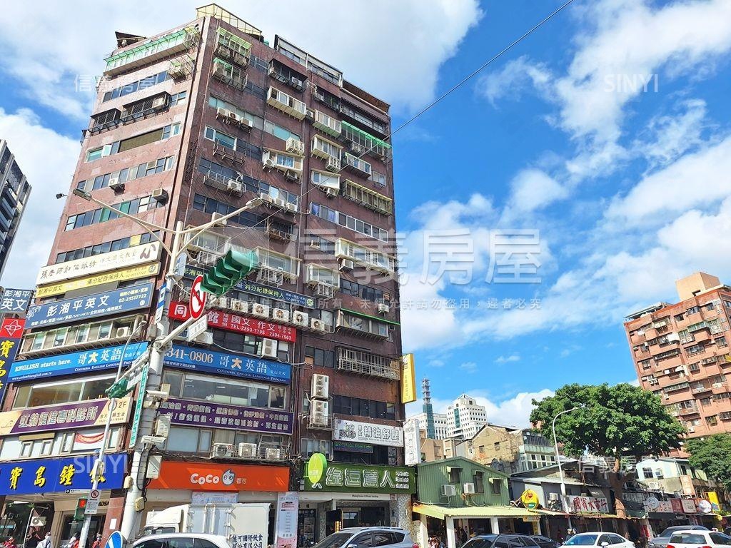 中正東門學區邊間樓中樓房屋室內格局與周邊環境