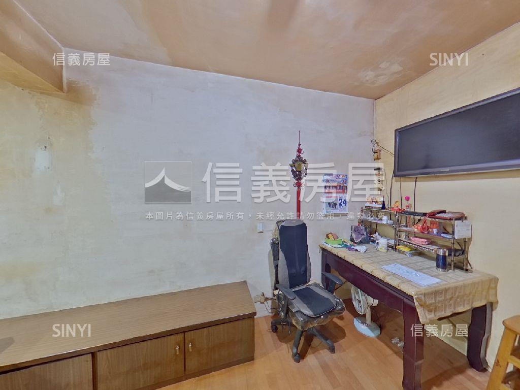 西藏路免爬高公寓２樓房屋室內格局與周邊環境