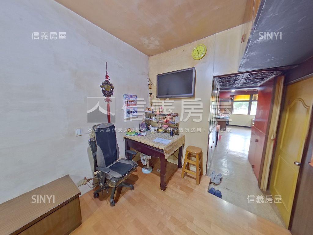 西藏路免爬高公寓２樓房屋室內格局與周邊環境