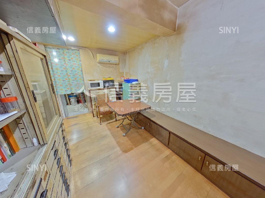 西藏路免爬高公寓２樓房屋室內格局與周邊環境