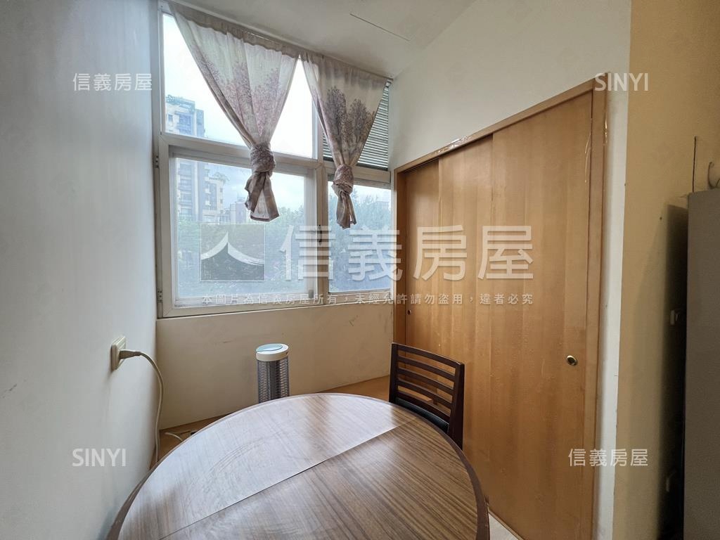 公園第一排❤️金華３６９房屋室內格局與周邊環境
