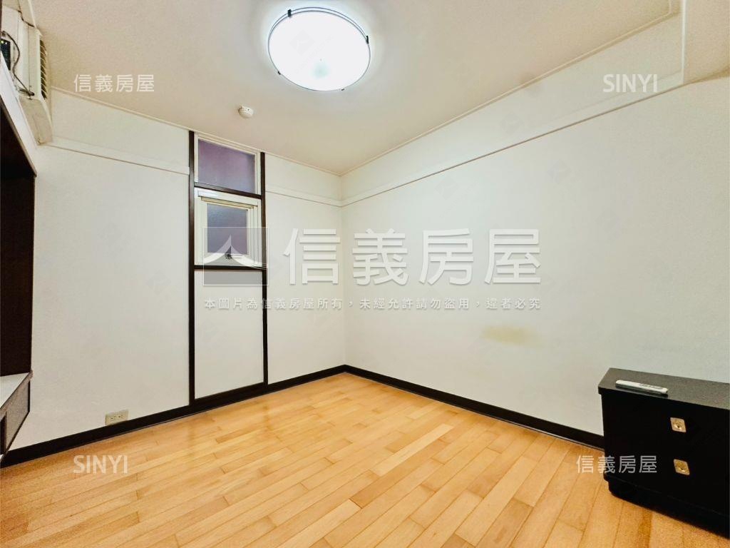 大安國宅森林公園美三房房屋室內格局與周邊環境